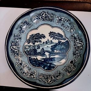 Daher 10" Metal Blue Willow Decorative Bowl.